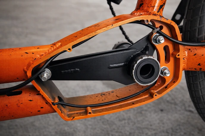 vélo cargo douze g4 avec adaptateur Brose